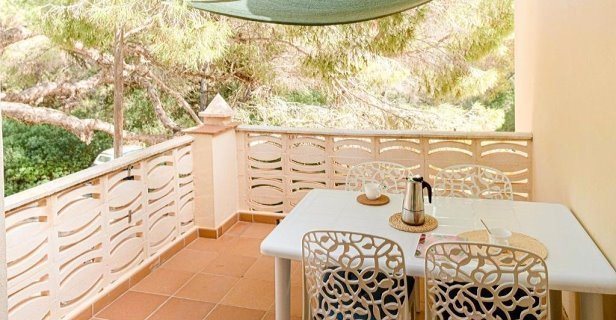 Apartamentos El Pino Formentera Break