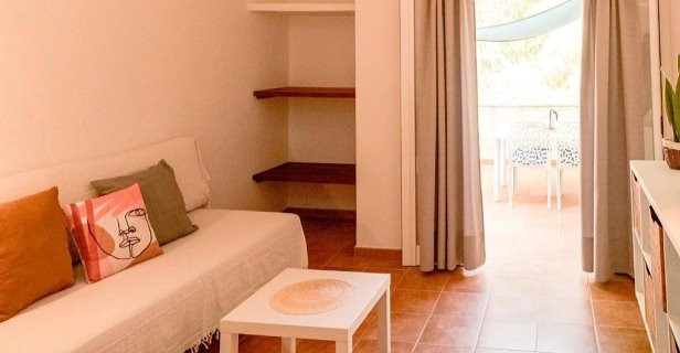 Apartamentos El Pino Formentera Break