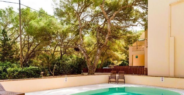 Apartamentos El Pino Formentera Break