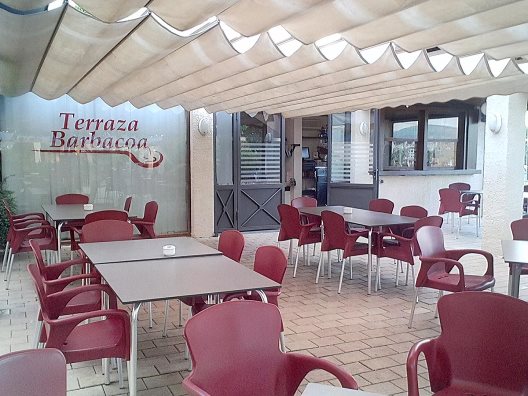 Apartamentos El Tollo