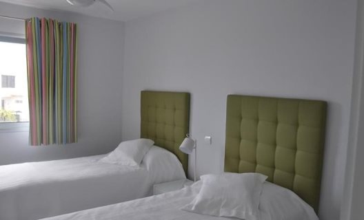 Apartamentos El Yate