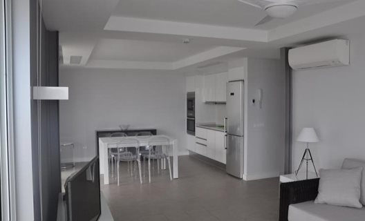 Apartamentos El Yate