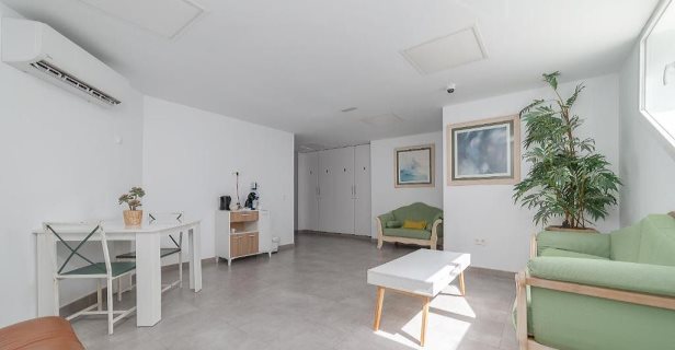 Apartamentos Elena