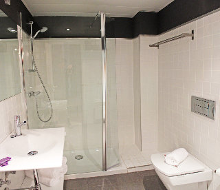 Apartamentos Elvira Suites