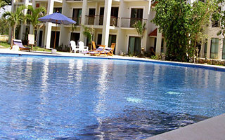 Apartamentos Encanto Paseo Del Sol Family Deluxe Condominiums