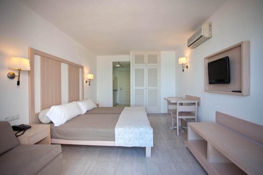 Apartamentos Es Caló