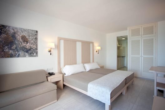 Apartamentos Es Caló