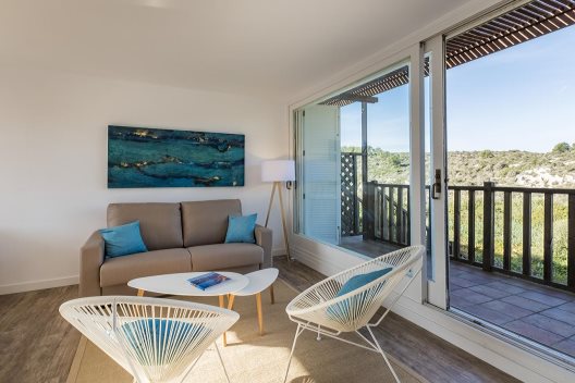 Apartamentos Es Canutells