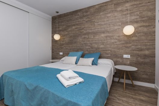 Apartamentos Es Canutells