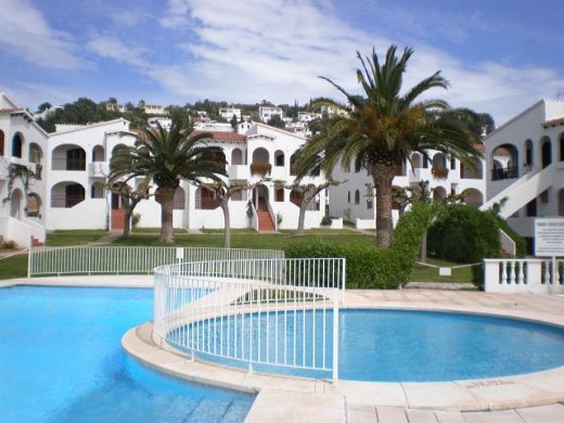Apartamentos Es Girasols