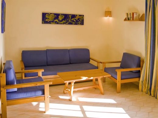 Apartamentos Es Girasols