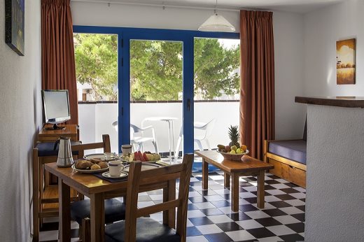 Apartamentos Es Pujols Formentera