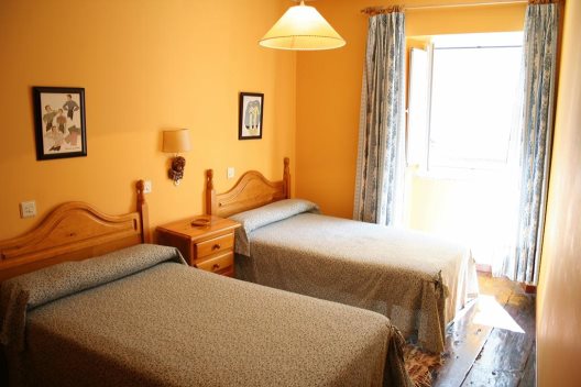 Apartamentos Escuder