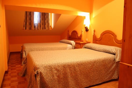 Apartamentos Escuder