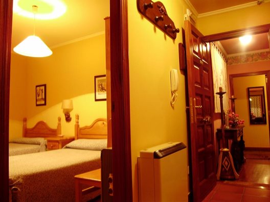 Apartamentos Escuder