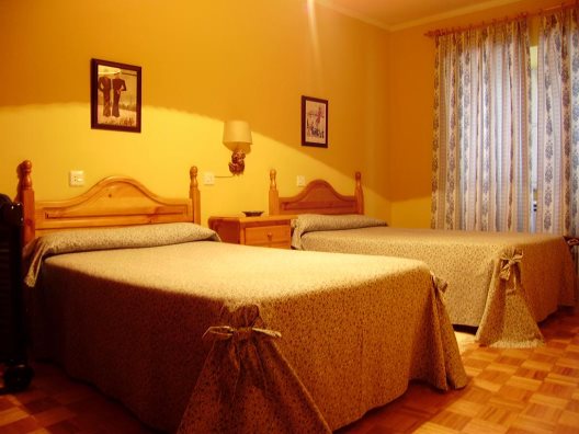Apartamentos Escuder