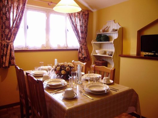 Apartamentos Escuder