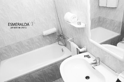 Apartamentos Esmeralda