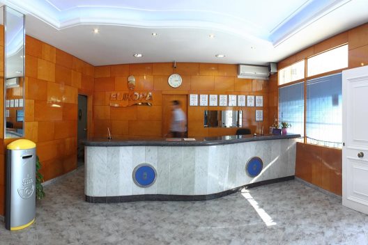 Apartamentos Europa Family