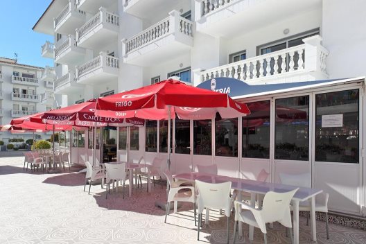 Apartamentos Europa Family