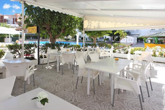 Apartamentos Europa Family