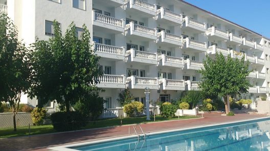 Apartamentos Europa Family