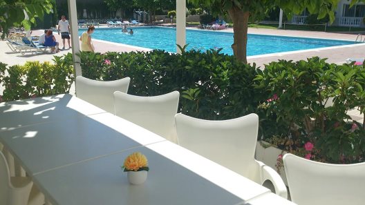 Apartamentos Europa Family
