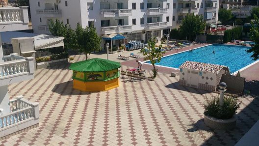 Apartamentos Europa Family