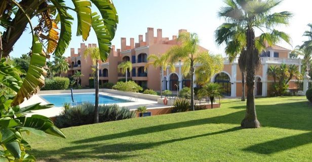 Apartamentos F5 Vila Sol By Garvetur