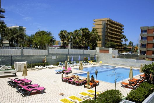 Apartamentos Fayna