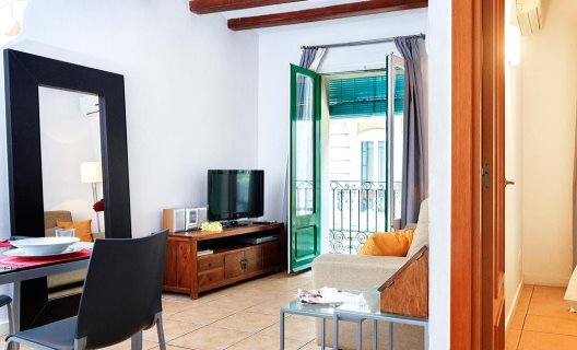Apartamentos Feel At Home Barcelona
