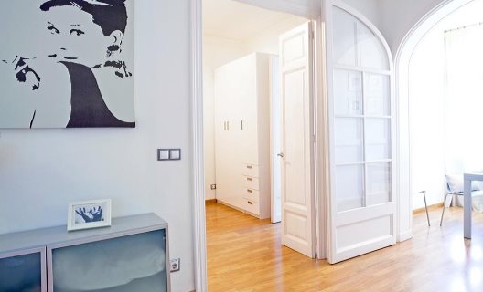 Apartamentos Feel At Home Barcelona