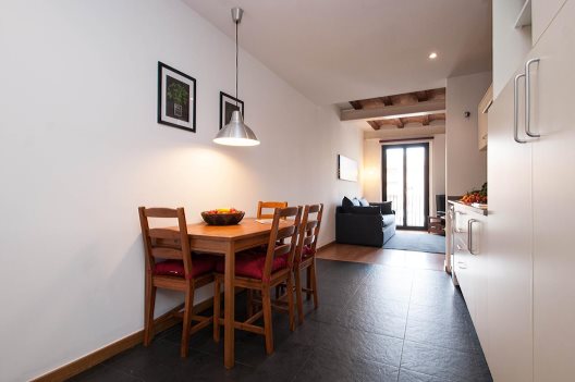 Apartamentos Feel Good Liceu