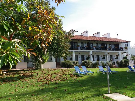 Apartamentos Finca La Media Legua