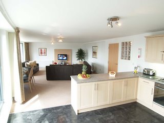 Apartamentos Fountain Court Eq2