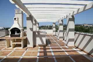 Apartamentos Fuente Aloha