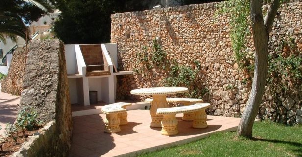 Apartamentos Galdana Gardens