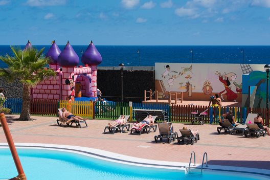 Apartamentos Galeón Playa