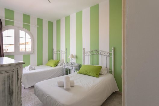 Apartamentos Galera Beach Villas