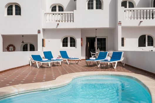 Apartamentos Galera Beach Villas