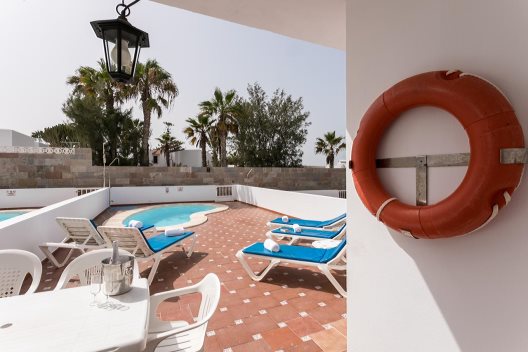 Apartamentos Galera Beach Villas