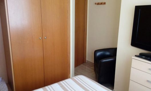 Apartamentos Gandía Universidad 3000