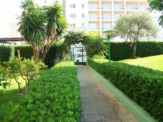 Apartamentos Gardenias