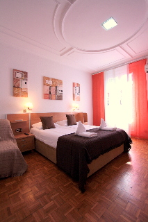 Apartamentos Gaudi Residence