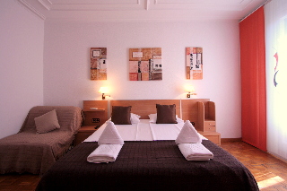 Apartamentos Gaudi Residence