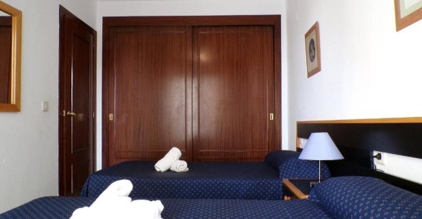 Apartamentos Gemelos 2-4
