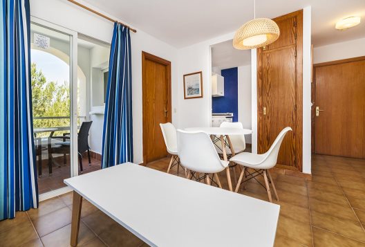 Apartamentos Globales Cala Viñas