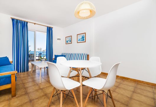 Apartamentos Globales Cala Viñas