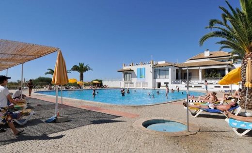 Apartamentos Golden Clube Cabanas