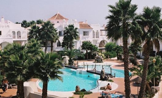 Apartamentos Golf Center Pueblo